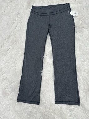 Reebok Women’s Slim Athletic Pants size XL NWT.